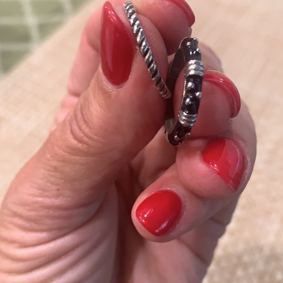 Stackable silver rings - Picture 3 of 6